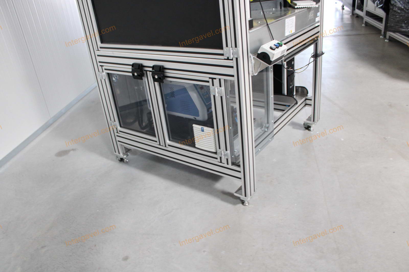 Bontott szerelő célgép 16