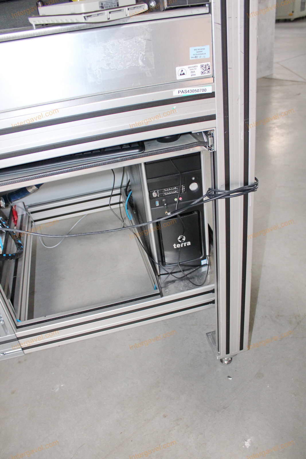 Bontott szerelő célgép 21