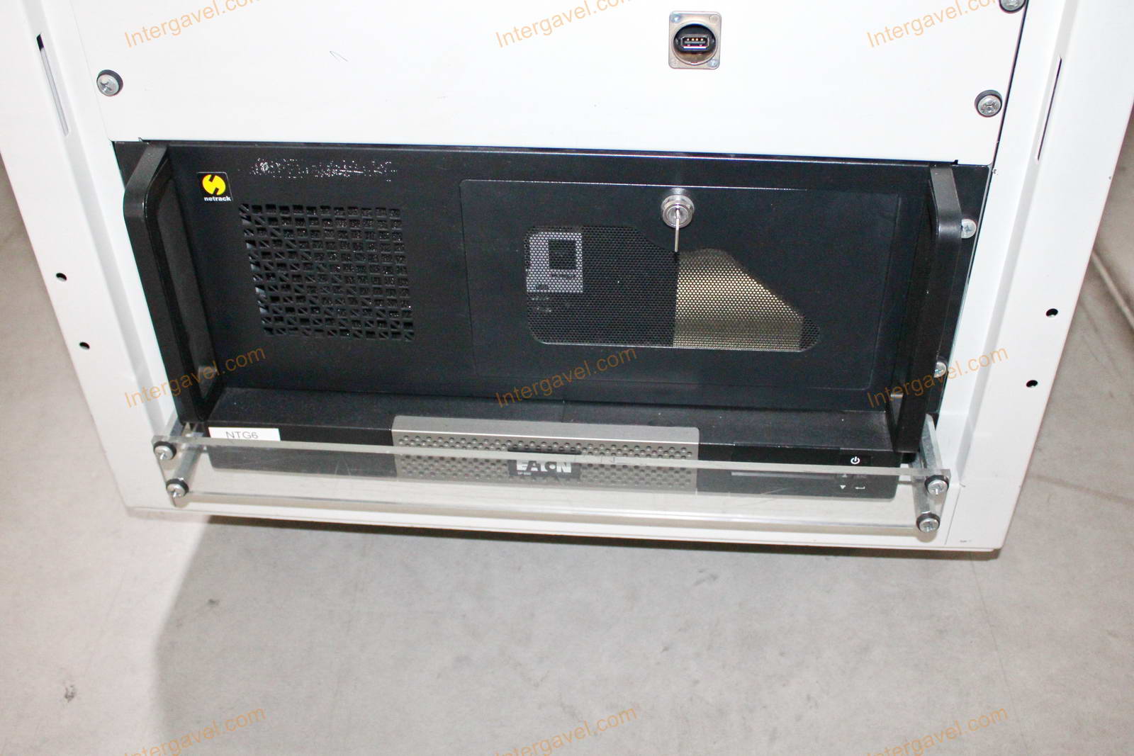 Bontott teszt szekrény 10