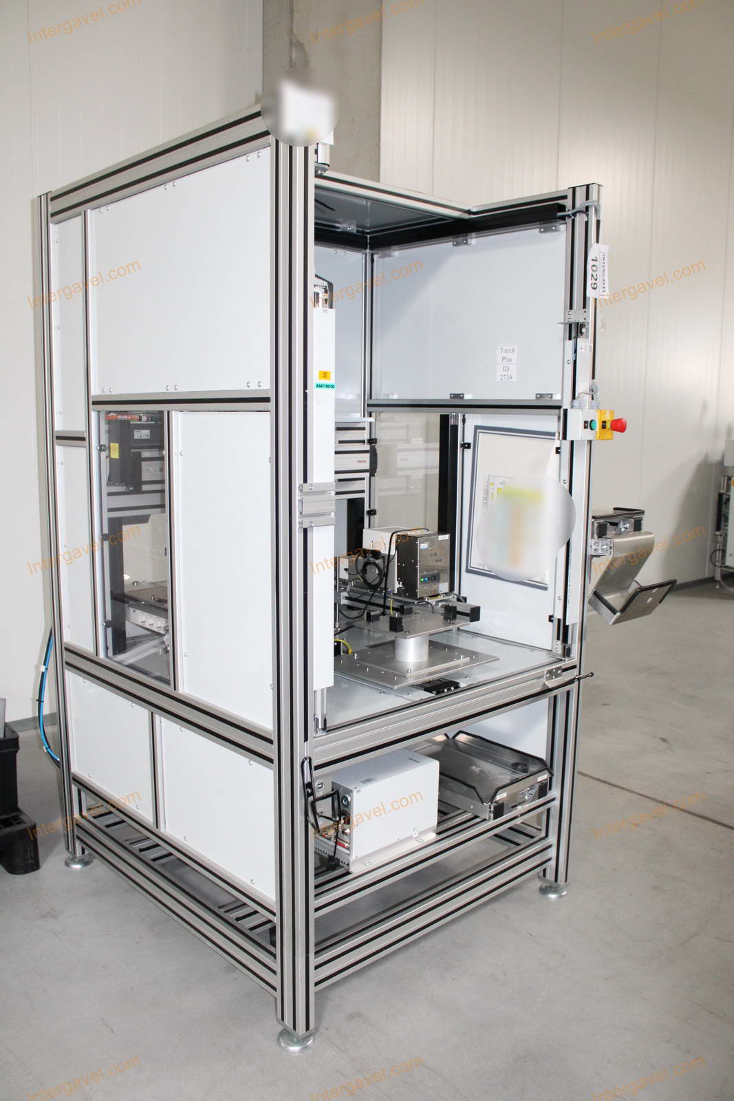 Bontott szerelő célgép