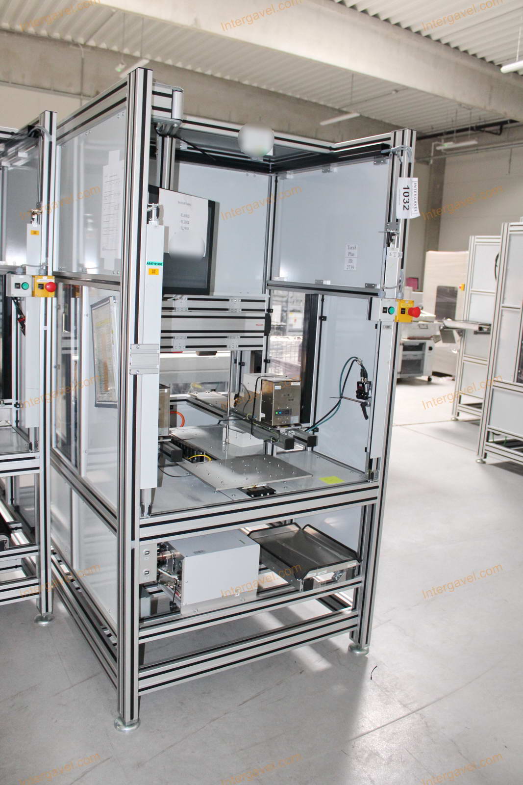 Bontott szerelő célgép