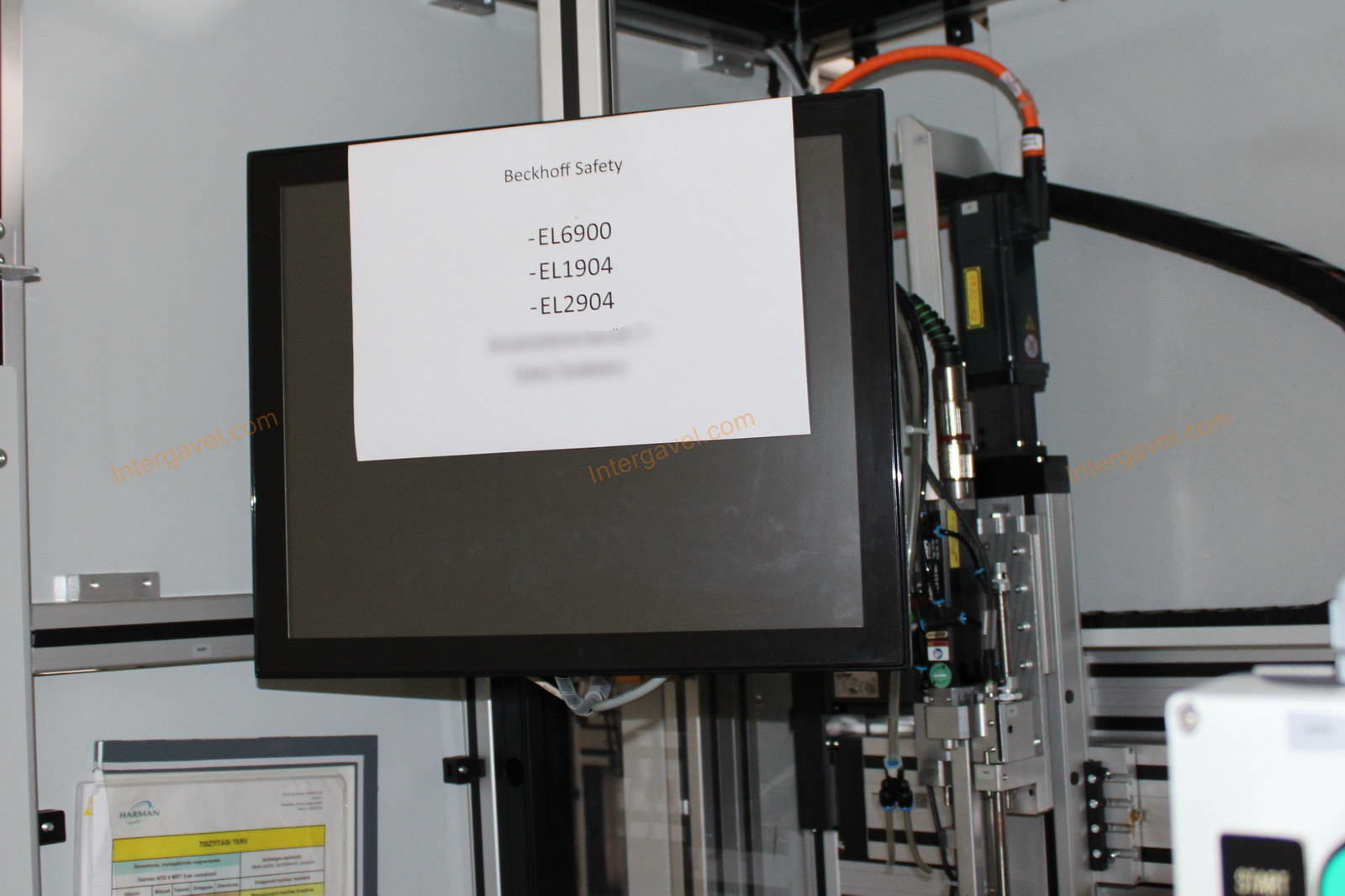 Bontott szerelő célgép 9