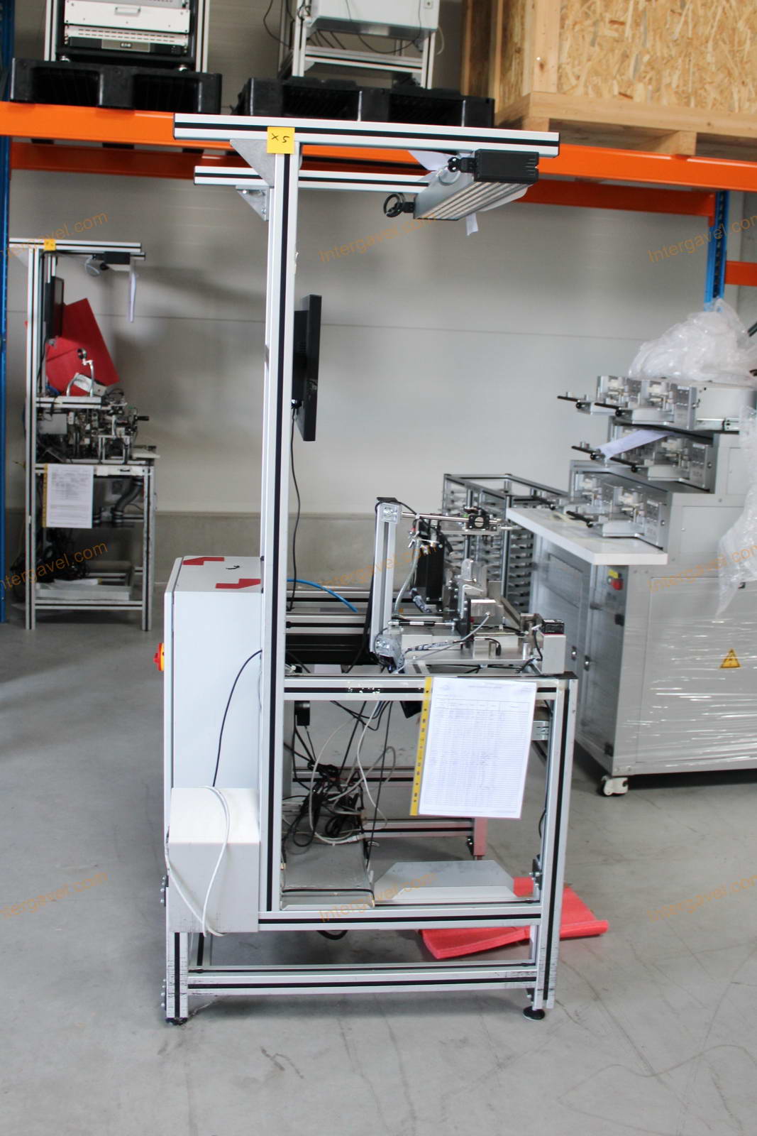 Bontott szerelő munkahely 3