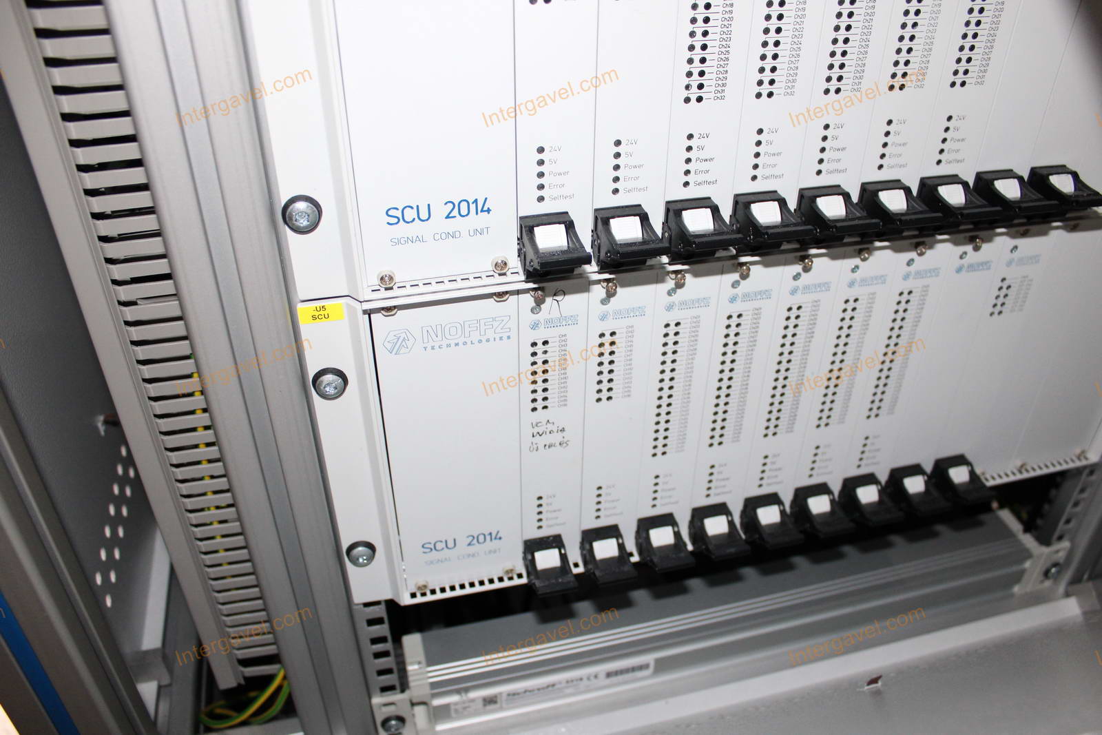 Bontott teszt szekrény 16