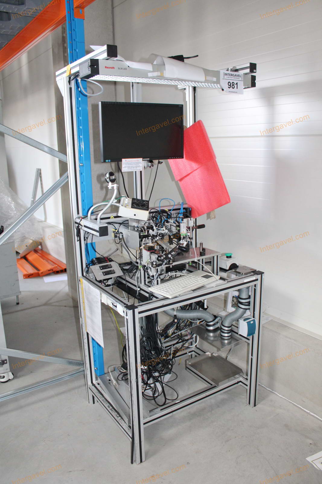 Bontott szerelő munkahely 1