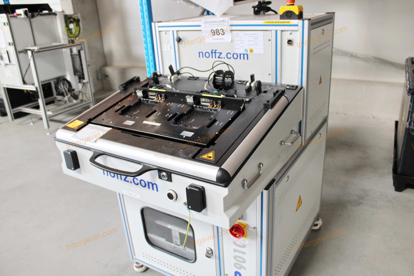 Bontott teszt szekrény 3