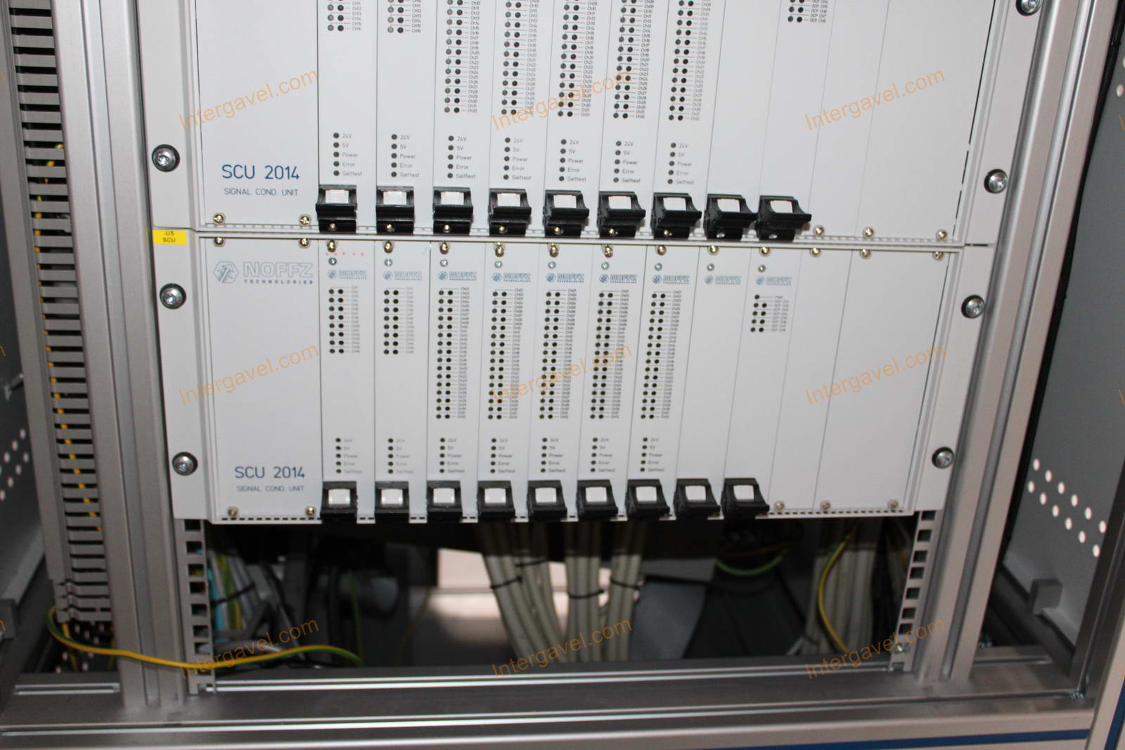 Bontott teszt szekrény 12