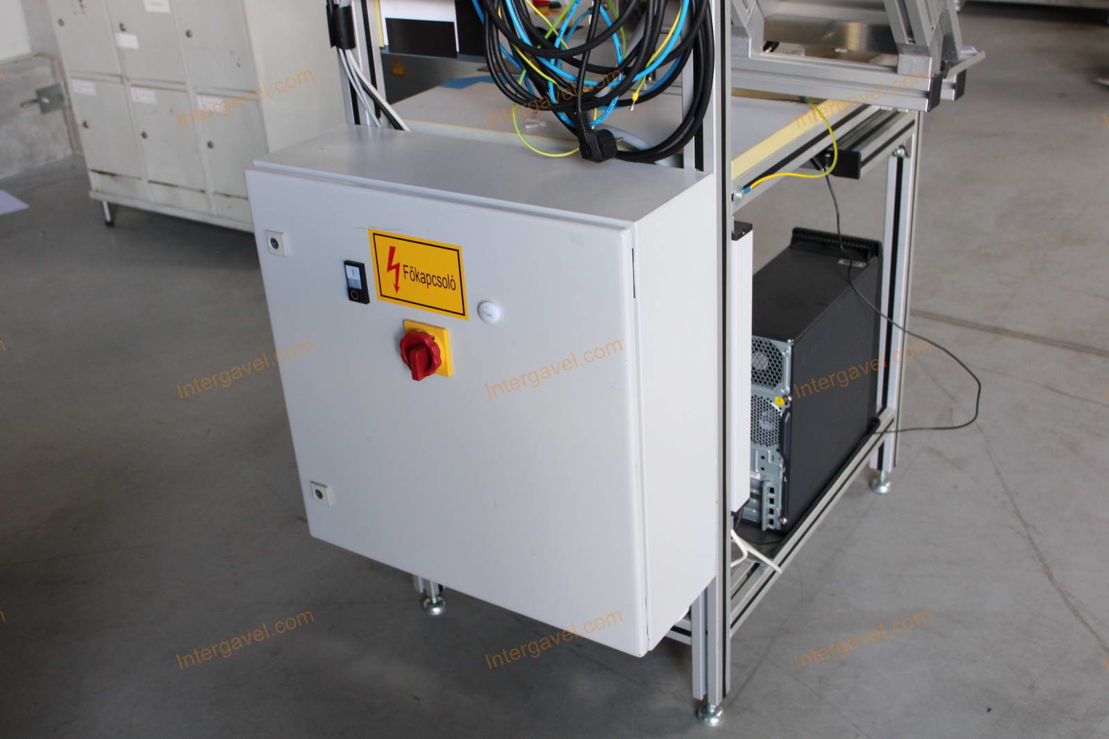 Bontott szerelő munkahely 10