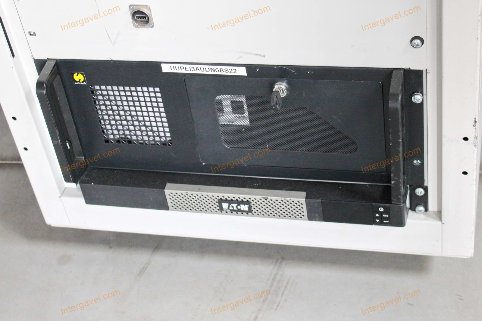 Bontott teszt szekrény 4