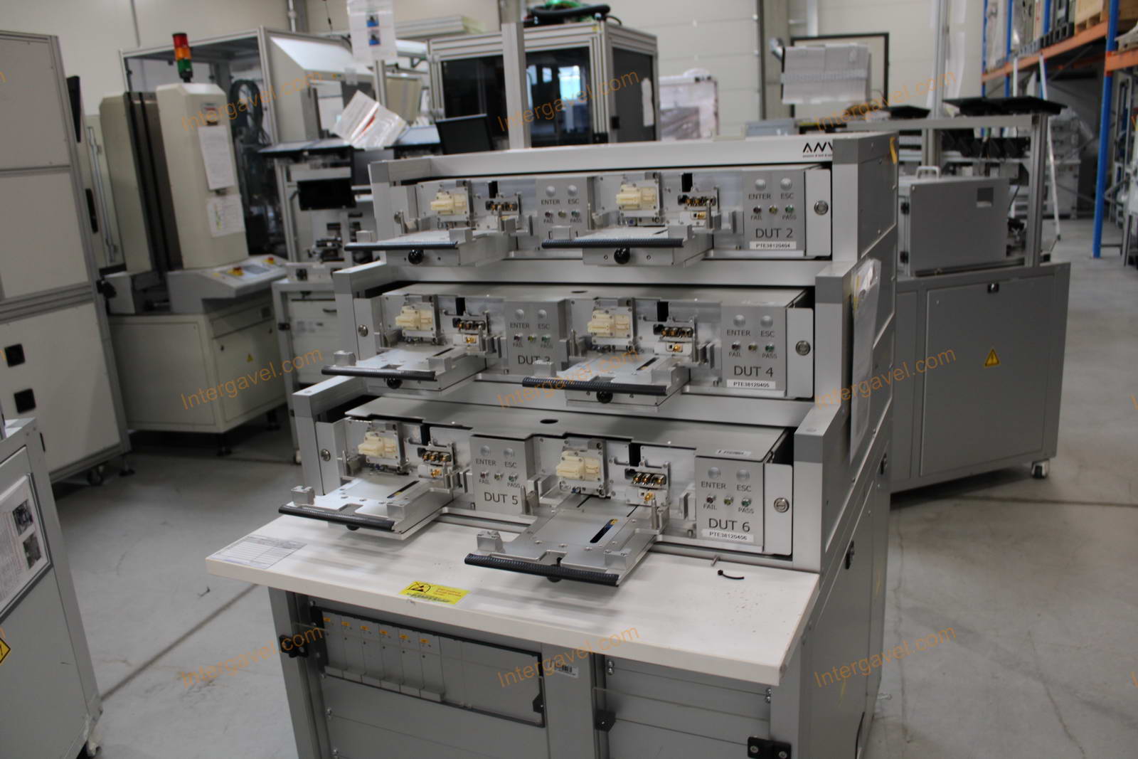 Bontott teszt munkahely 2