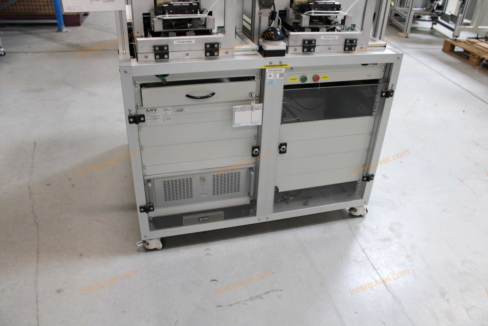 Bontott teszt munkahely 9