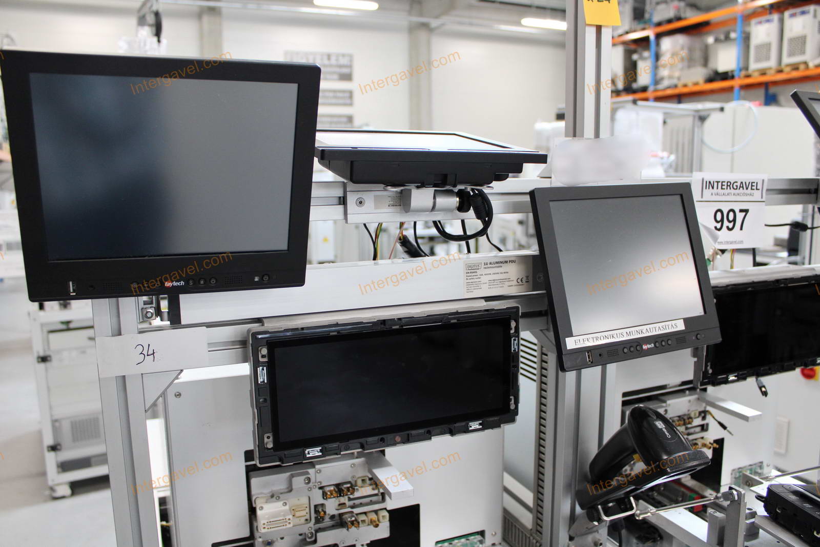 Bontott teszt munkahely 3