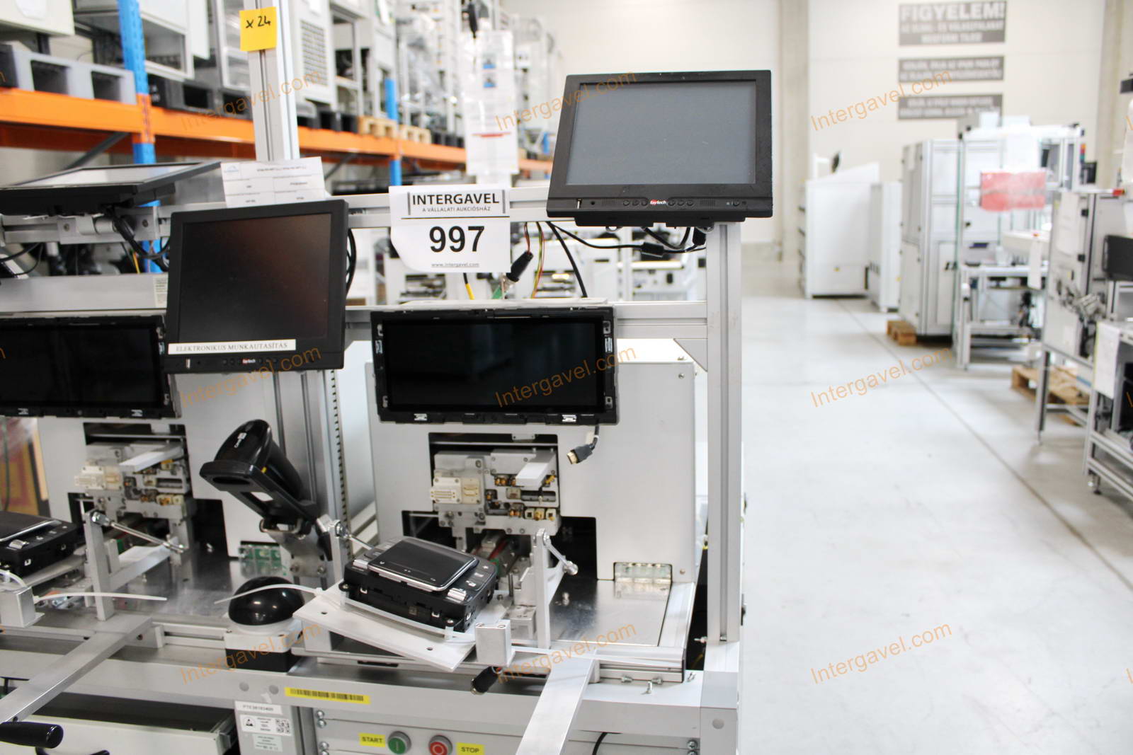 Bontott teszt munkahely 6