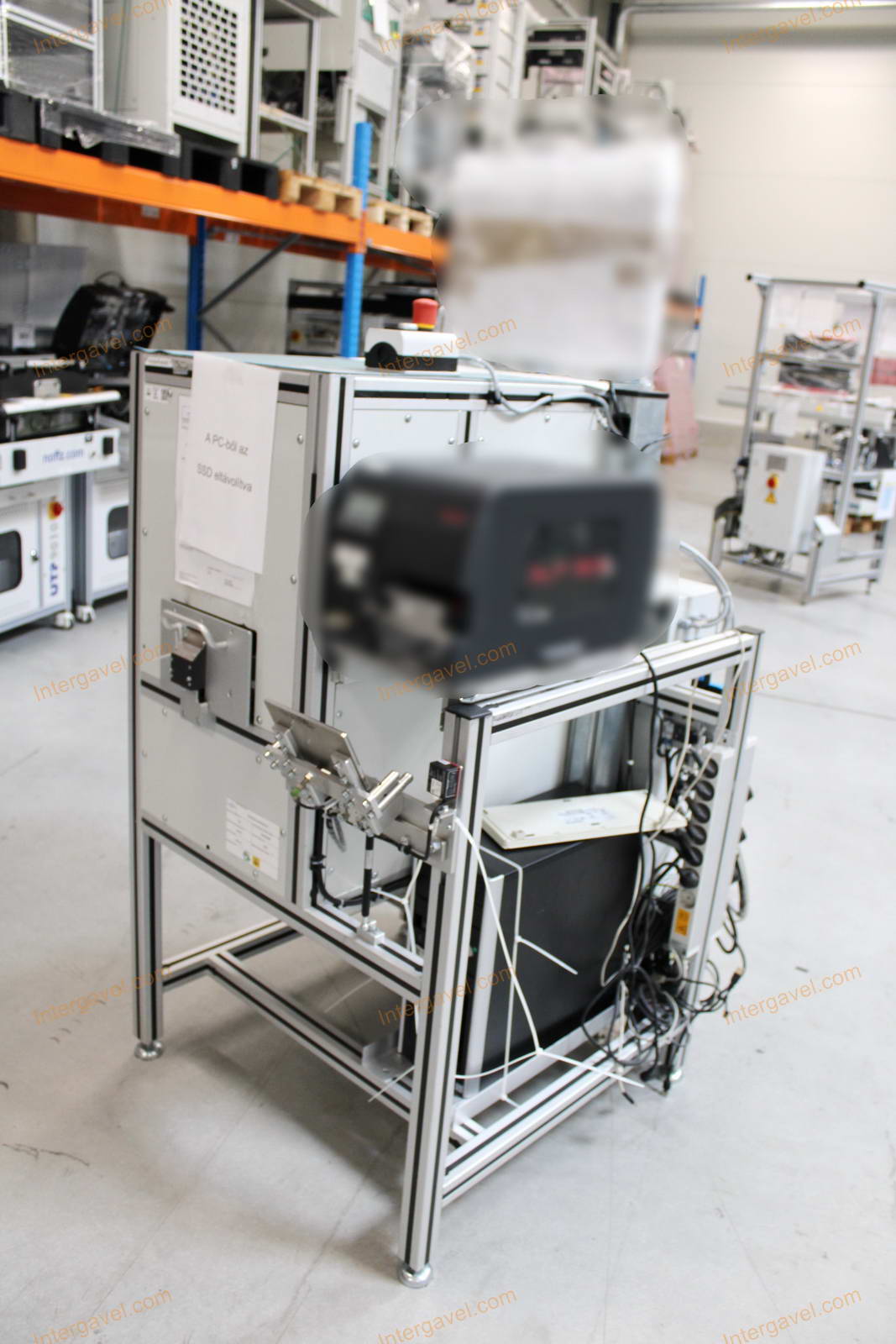 Bontott teszt munkahely 3