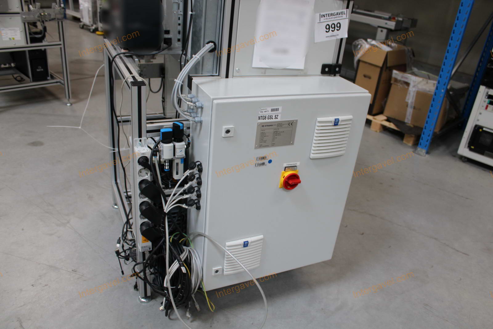 Bontott teszt munkahely 4