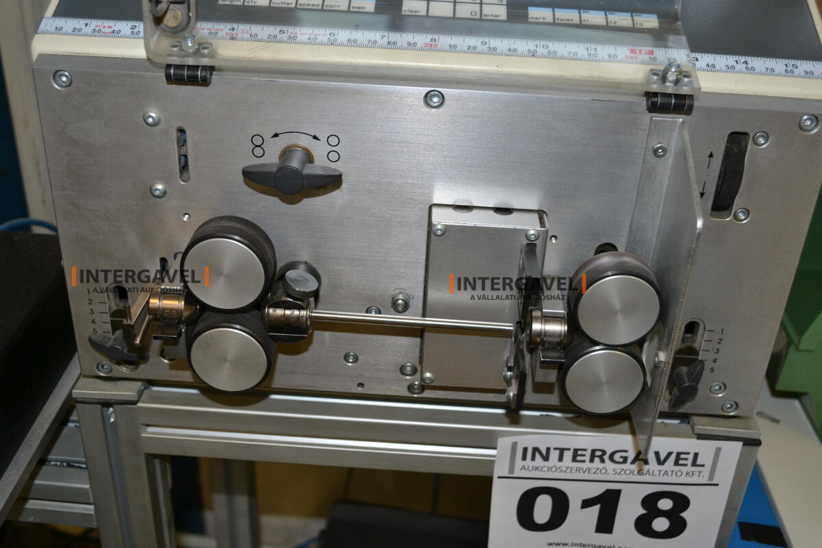 Automata kábel- és vezetékvágó és sztippelő 5