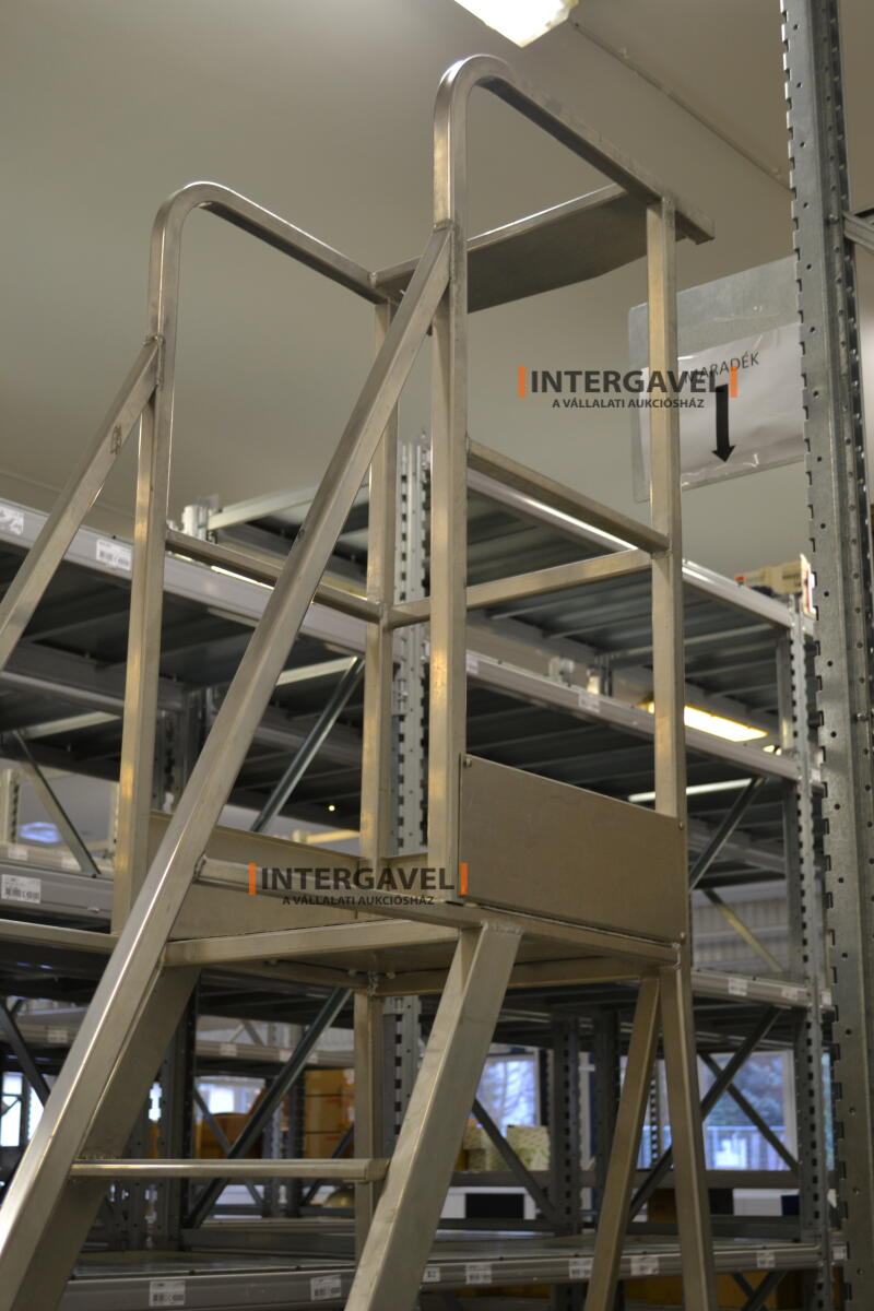 Mozgatható lépcső 5