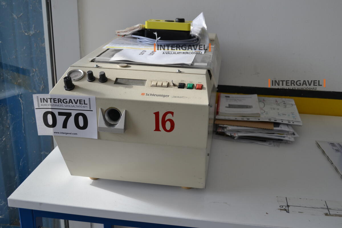 Kábelszigetelő csupaszító