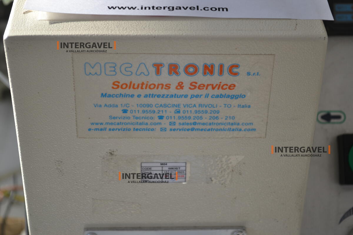 Elektronikus szakítóvizsgáló gép 2