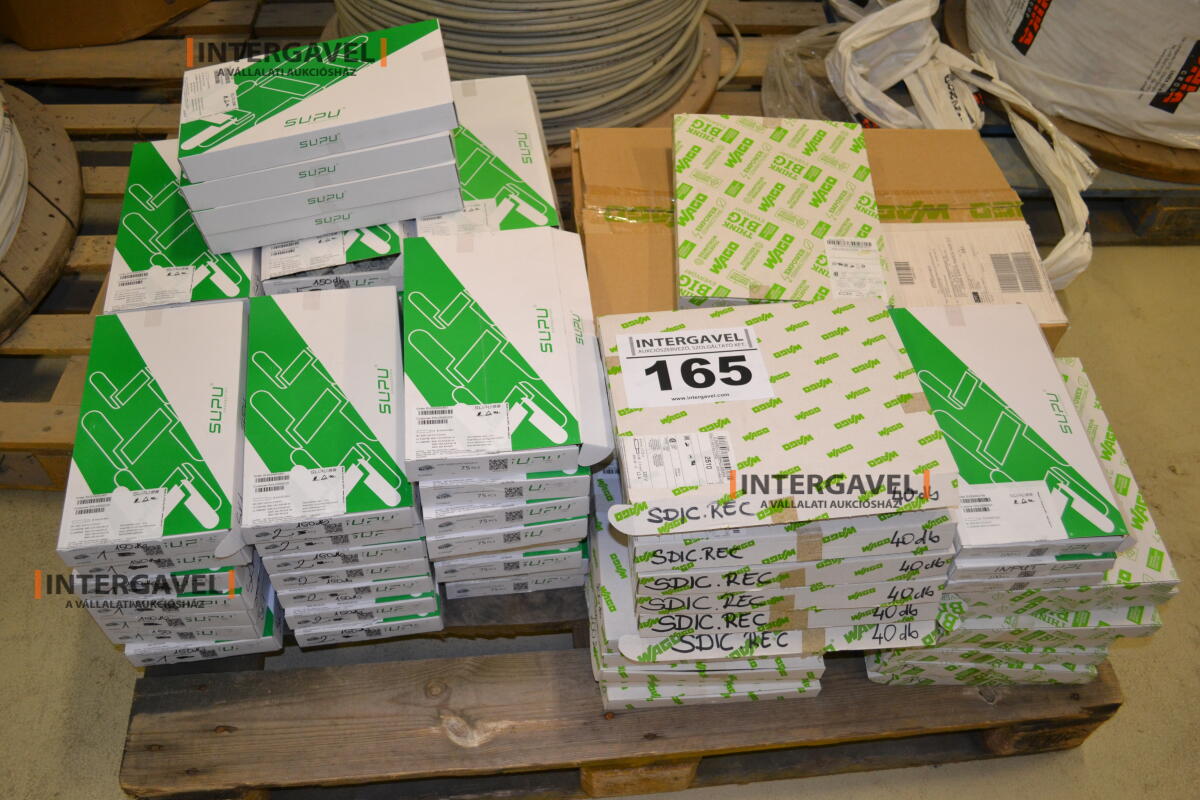 Vegyes csatlakozók, csatlakozótokok, elektronikai alkatrészek 29