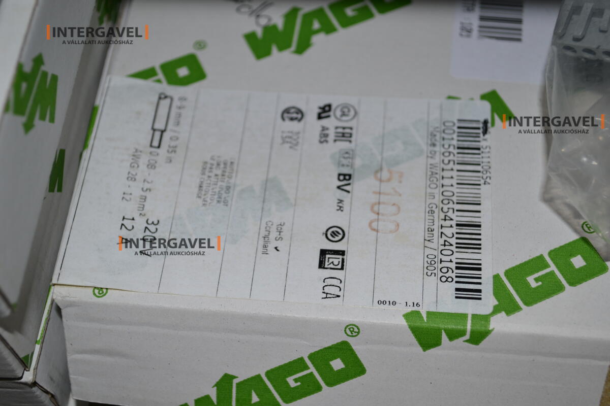 Vegyes csatlakozók, csatlakozótokok, elektronikai alkatrészek 37