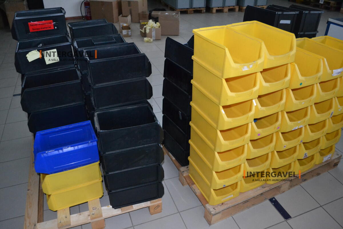 Műanyag dobozok 5