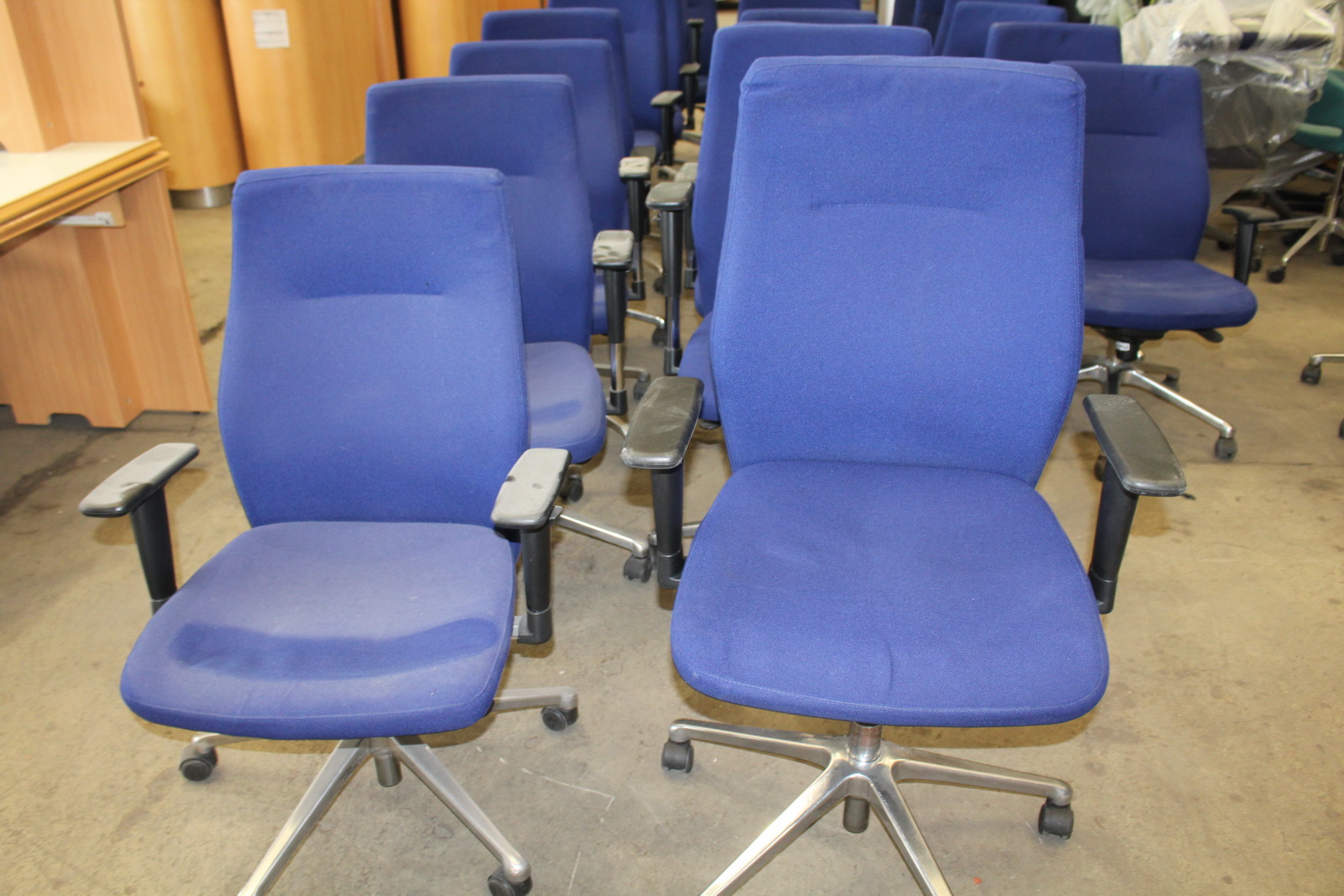 Irodai szék (Orlando-kék) 2