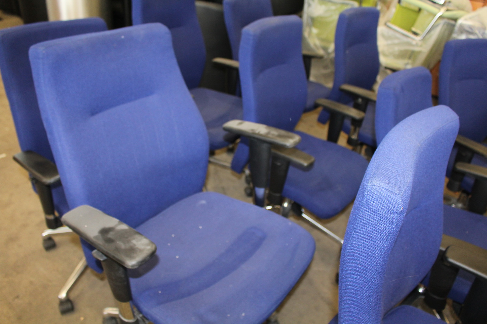 Irodai szék (Orlando-kék) 7