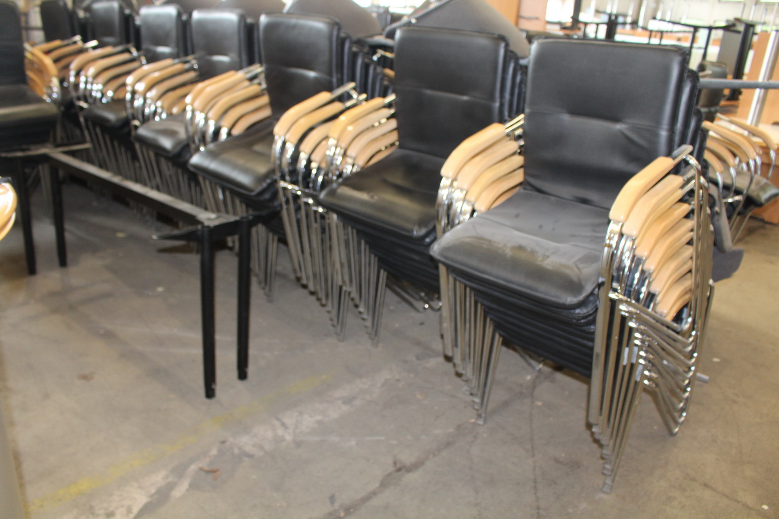 Tárgyalószék (fekete) 5