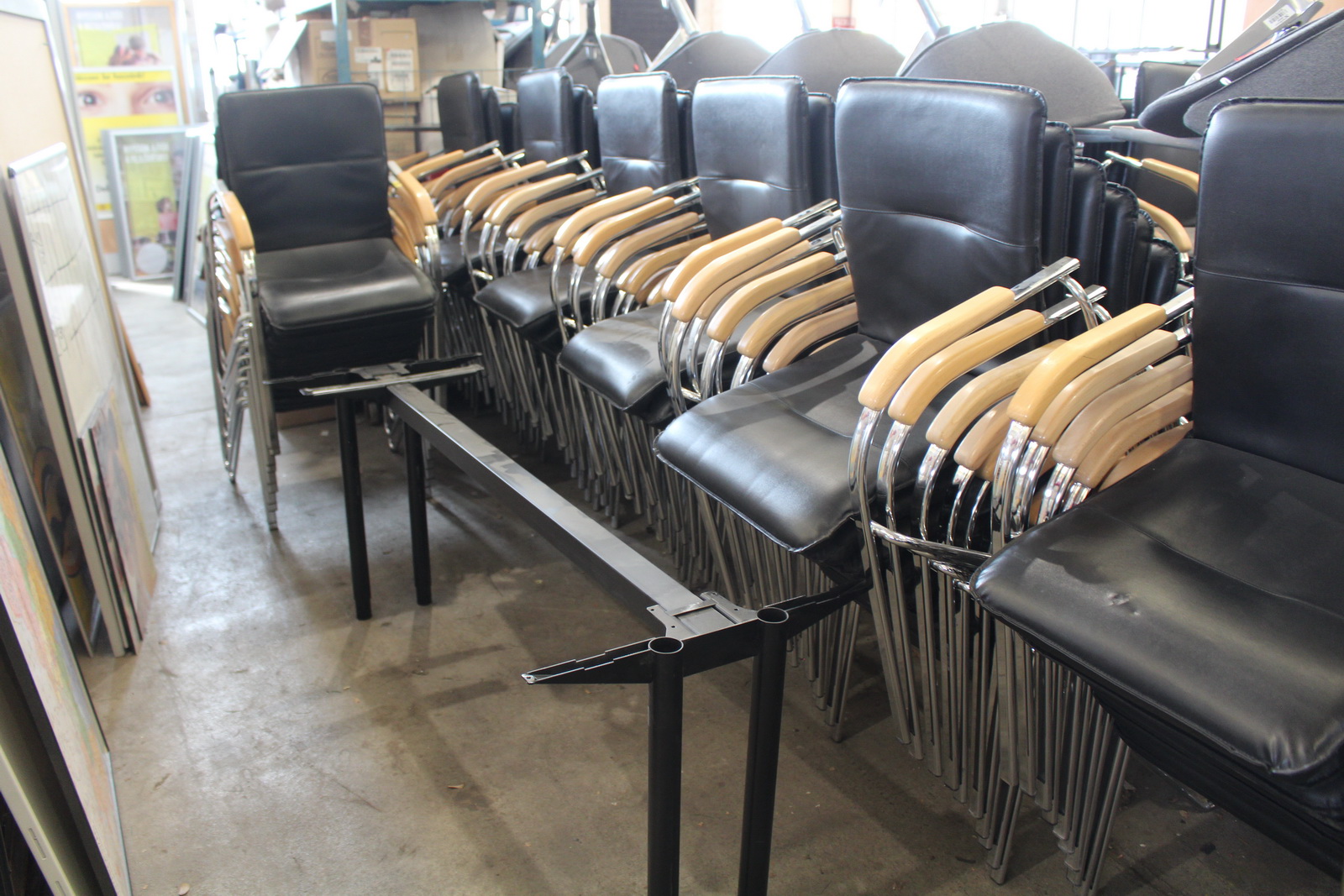 Tárgyalószék (fekete) 6