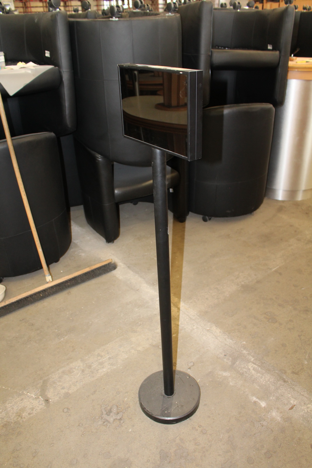 Megállító tábla  2