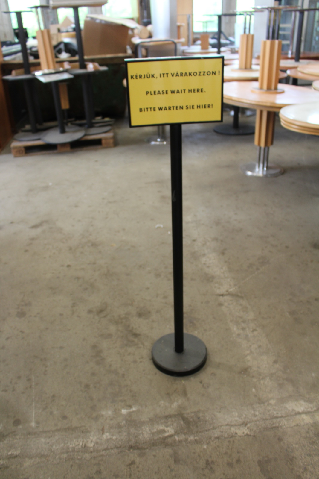 Megállító tábla  1