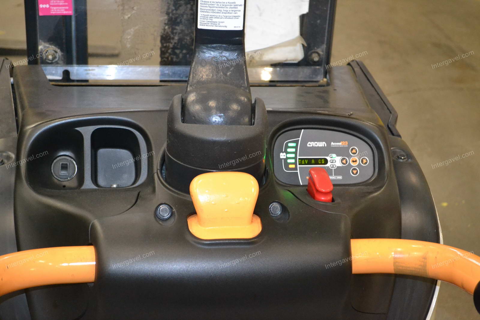 Targonca - Crown, DT 3040 9