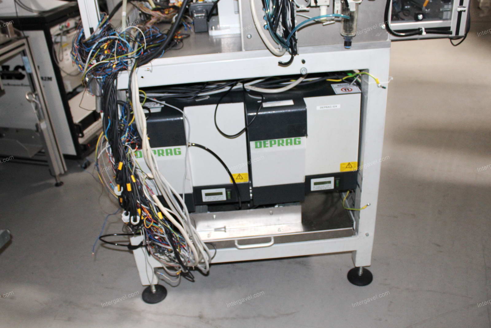 Bontott szerelő munkahely Melfa RH-6FH-D robottal 20