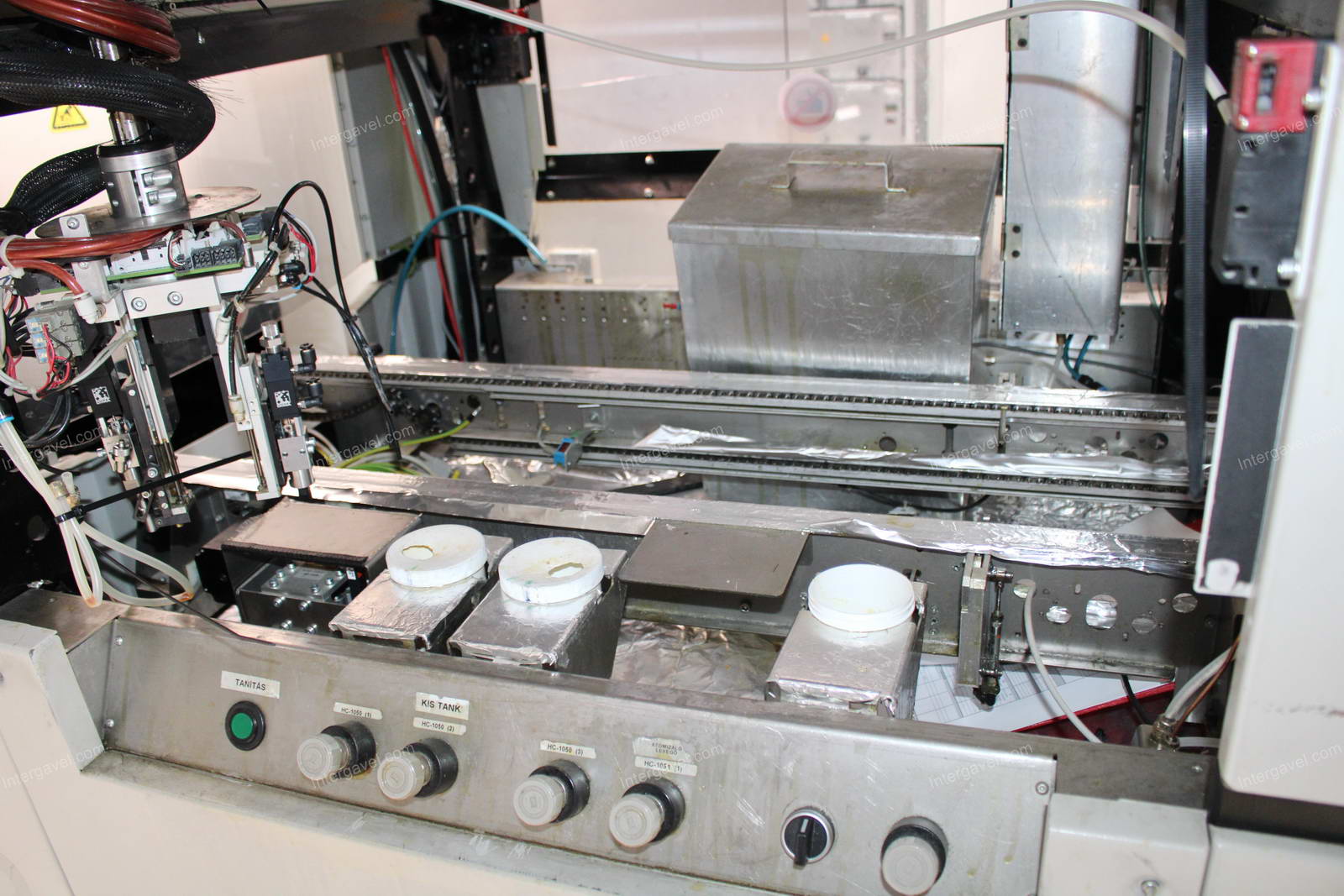 Lakkozó berendezés 6