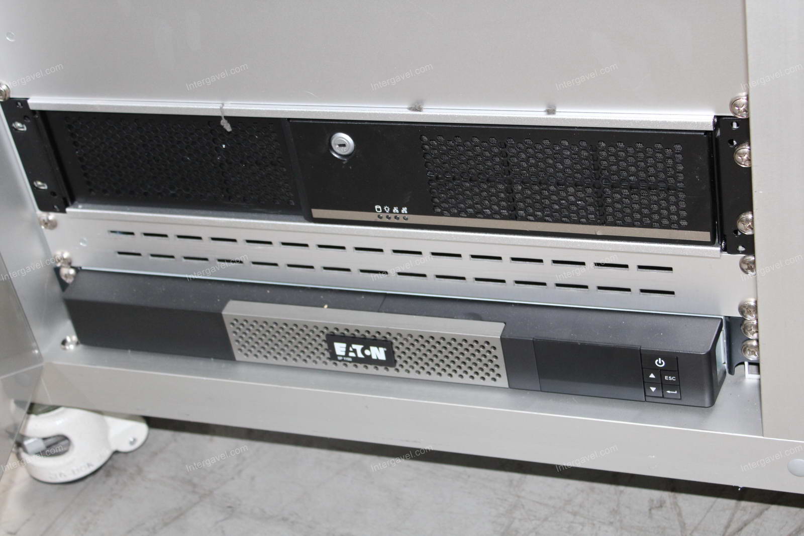 Bontott teszt szekrény 5