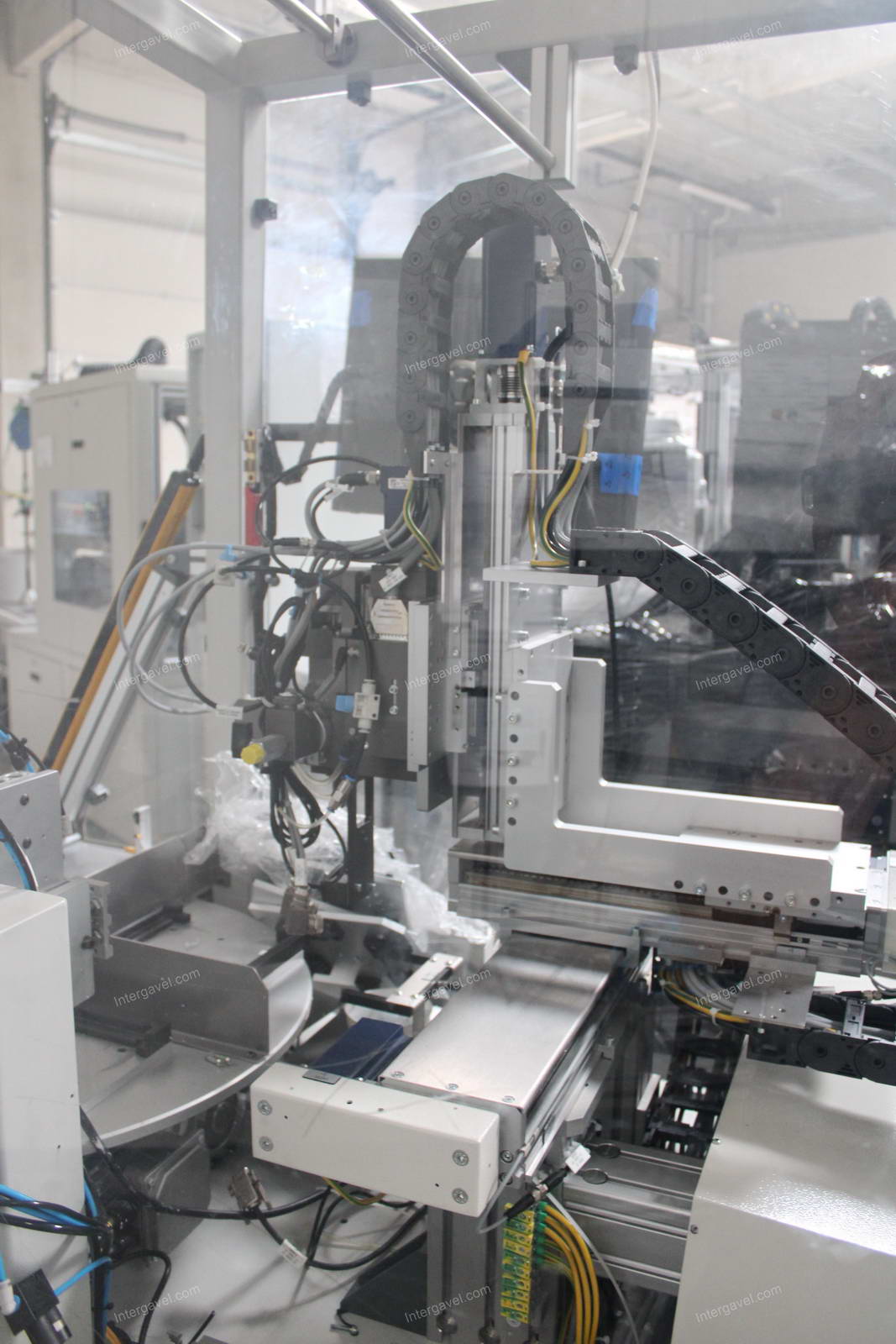 Bontott szerelő munkahely  9