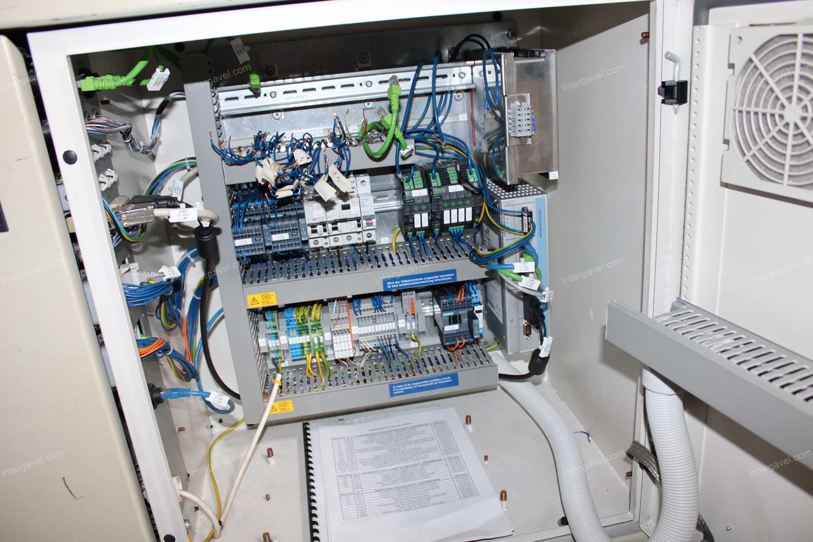 Bontott szerelő munkahely  22