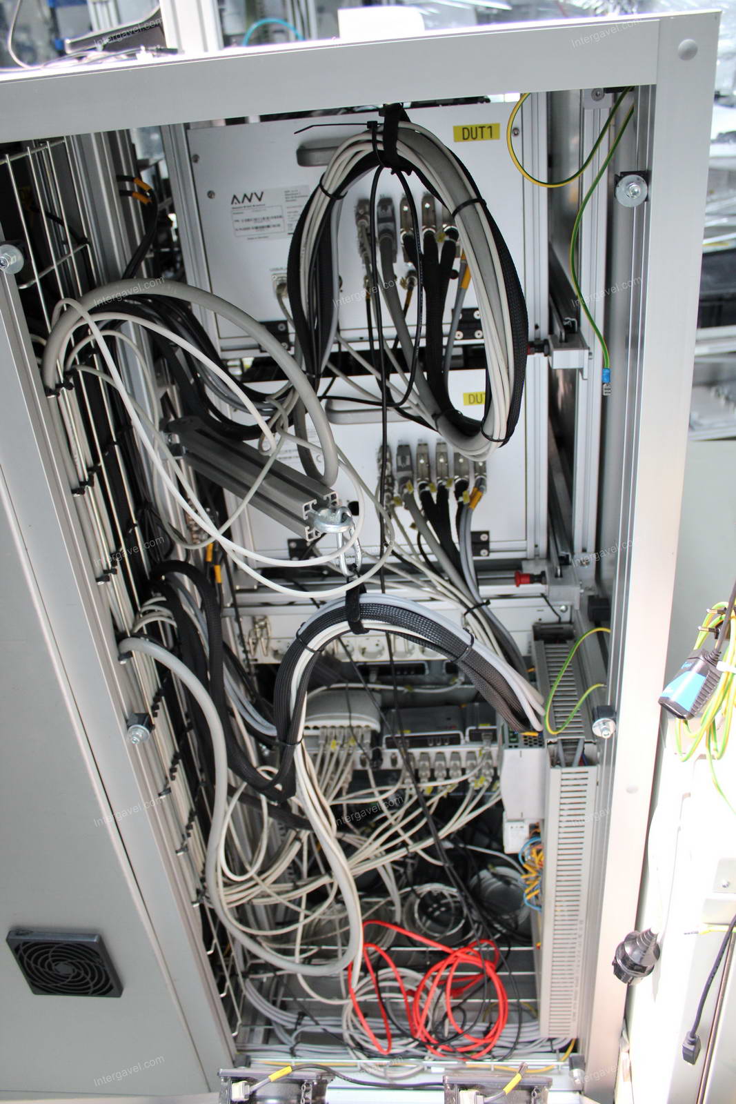 Bontott teszt szekrény 13