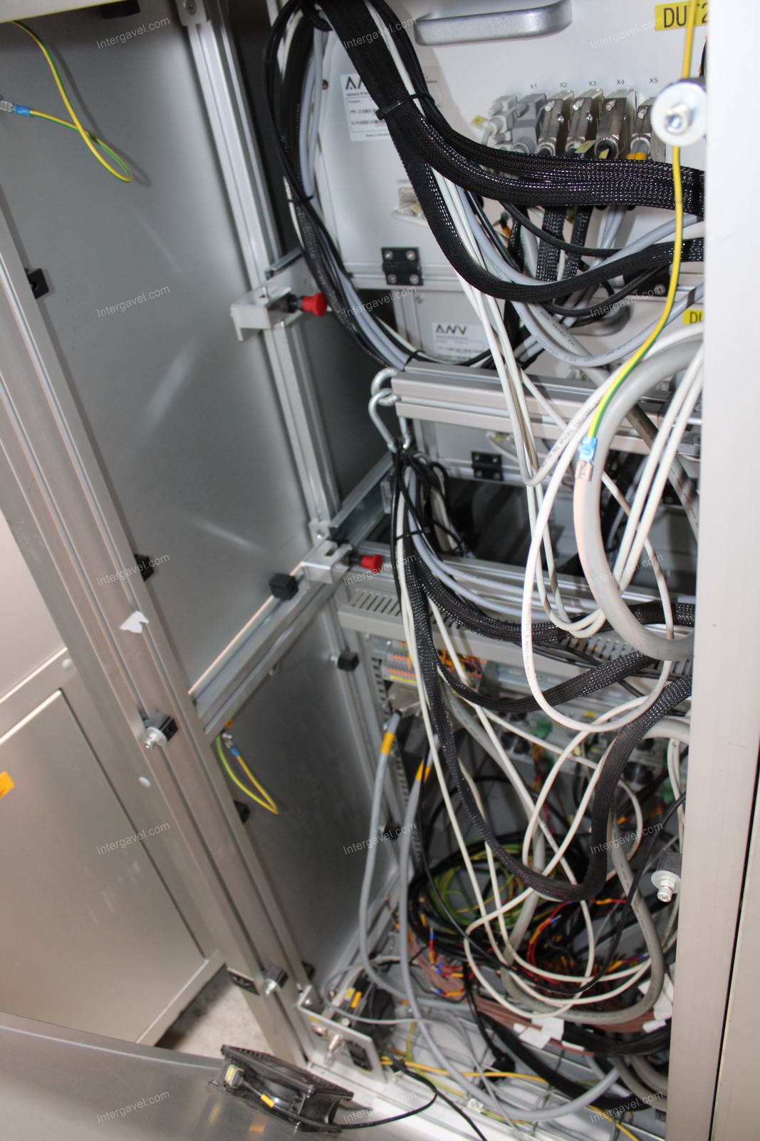 Bontott teszt szekrény 14