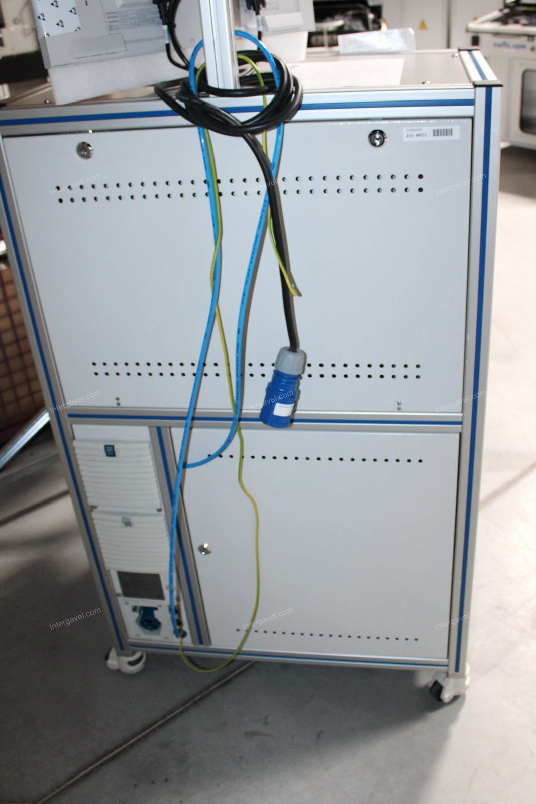 Bontott teszt szekrény 9