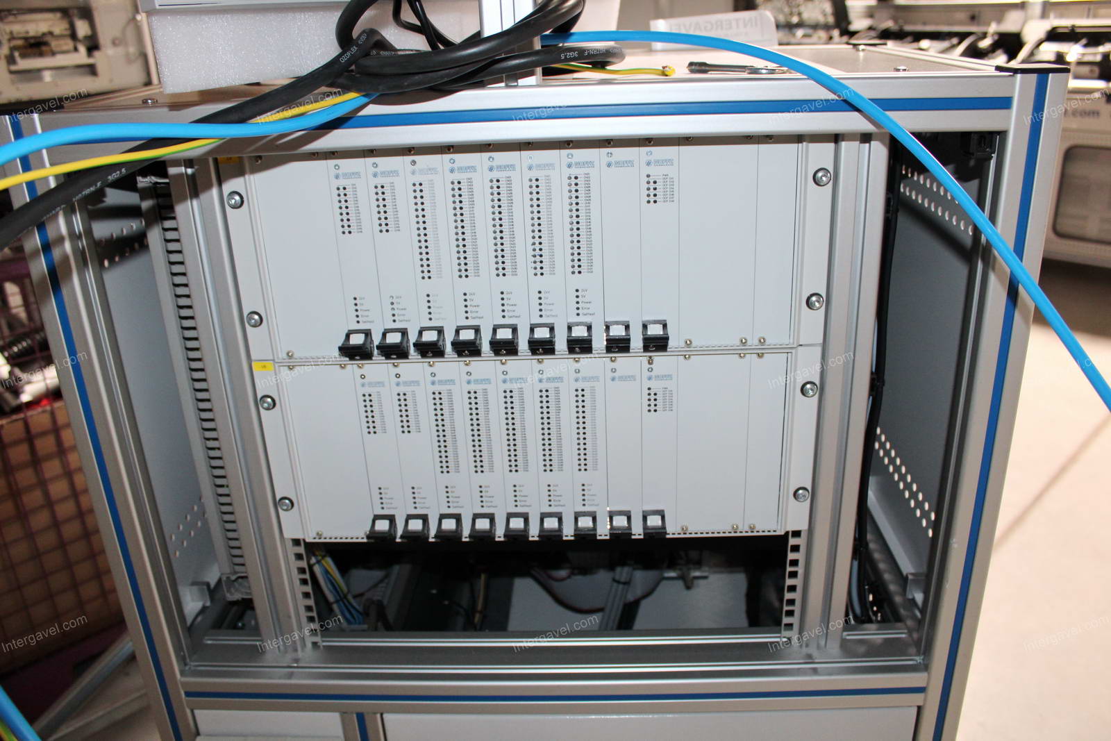 Bontott teszt szekrény 11