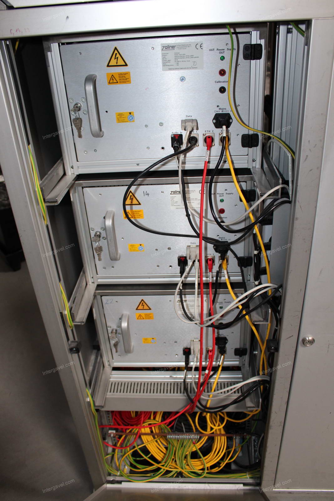 Bontott teszt szekrény 9