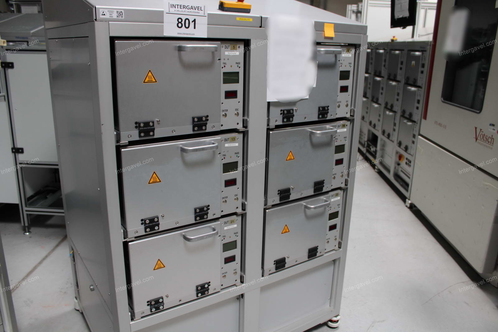 Bontott teszt szekrény 2