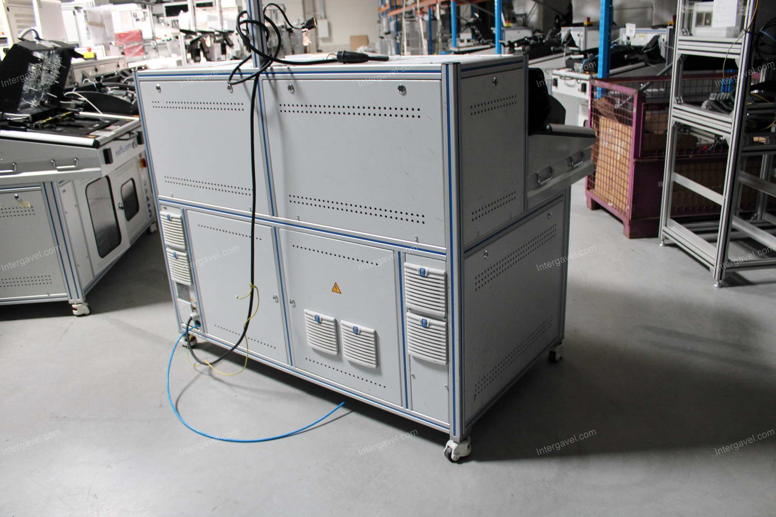 Bontott teszt szekrény 8