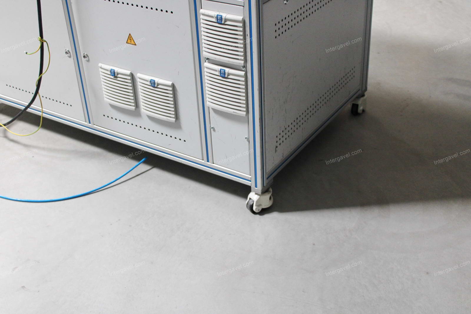 Bontott teszt szekrény 9