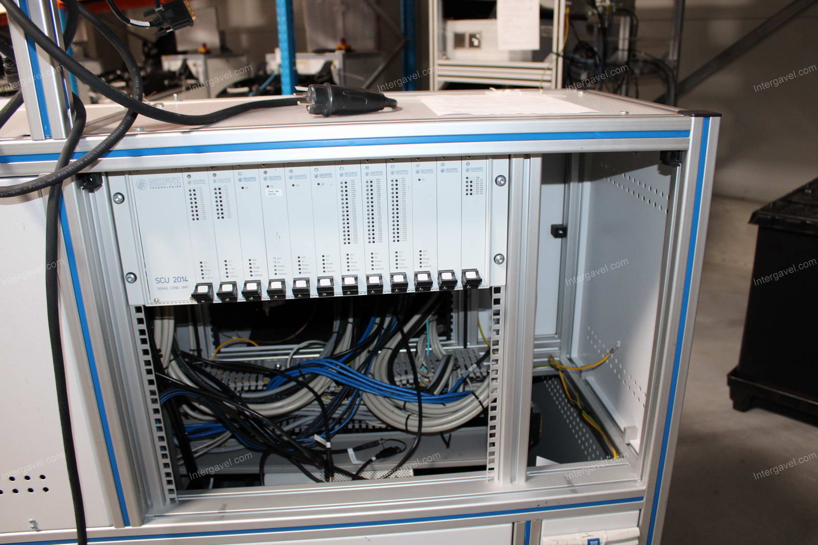 Bontott teszt szekrény 14