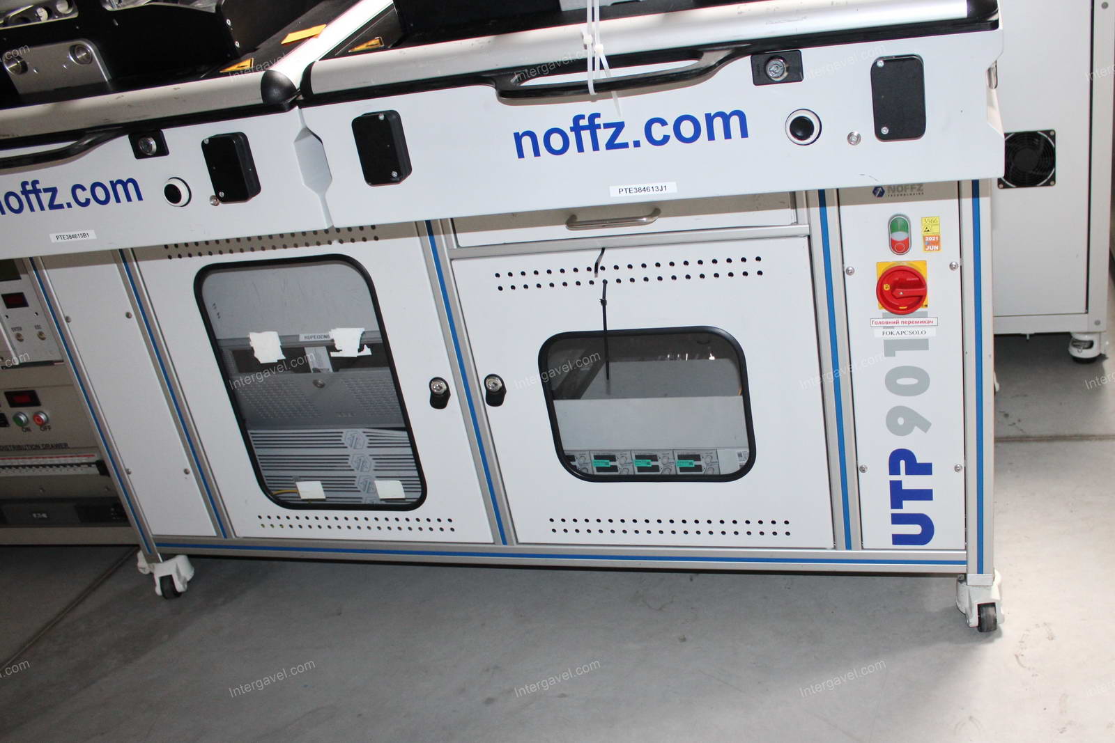 Bontott teszt szekrény 3