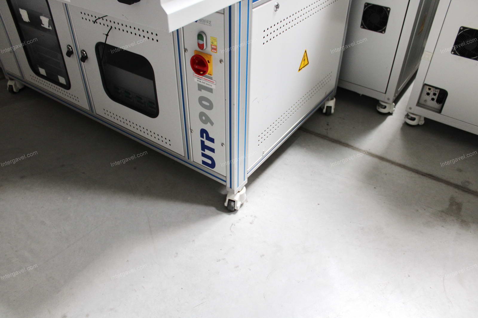 Bontott teszt szekrény 4