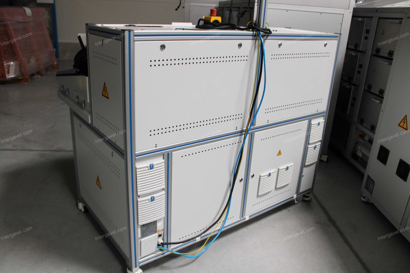 Bontott teszt szekrény 9